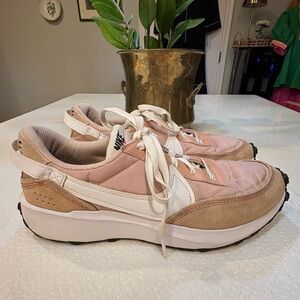 Nike ‘Waffle Debut’ Athletic Sneakers Pink White Swoosh